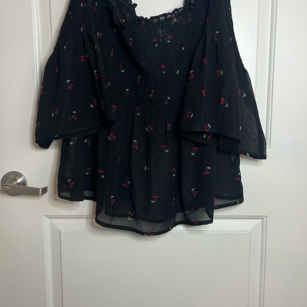 Live 4 Truth Black 3/4 Sleeve Ruffled Blouse